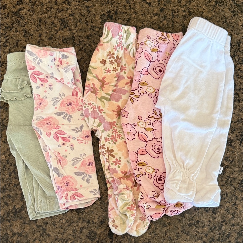 Assorted NB/0-3 pants